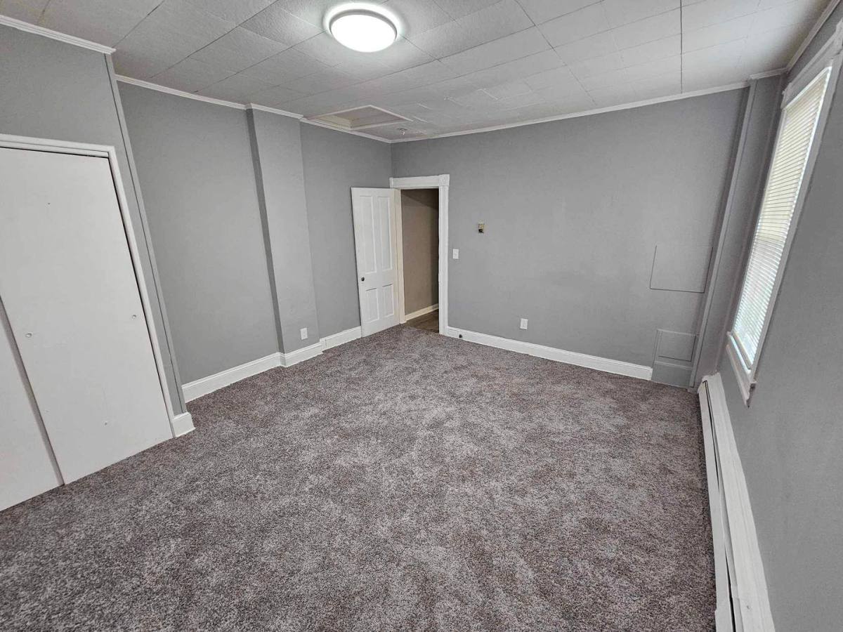 Apartment for rent at 276 S Loudon Ave, Baltimore, MD 21229