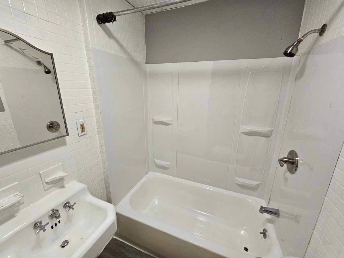 Apartment for rent at 276 S Loudon Ave, Baltimore, MD 21229