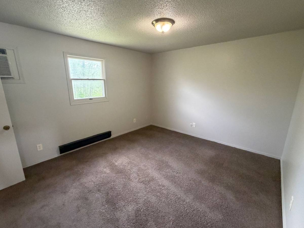 Apartment for rent at 115 Jerome St, East Saint Louis, IL 62206