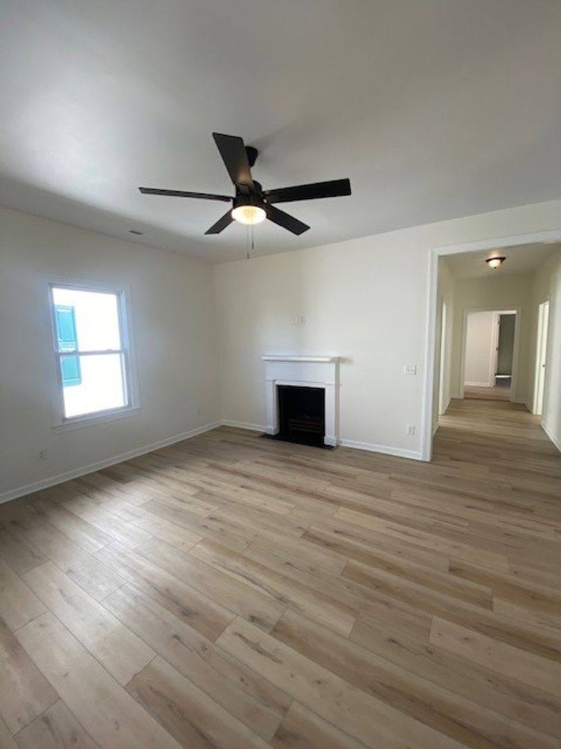 House for rent at 1011 S 7th St, Wilmington, NC 28401