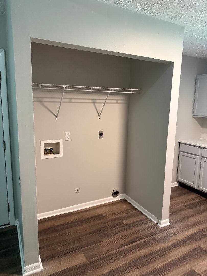 Apartment for rent at 5228 McIntyre Rd, Knoxville, TN 37914