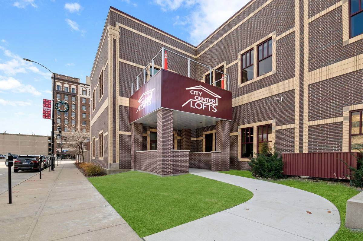 Apartment for rent at 216 Northland Ave, Green Bay, WI 54301