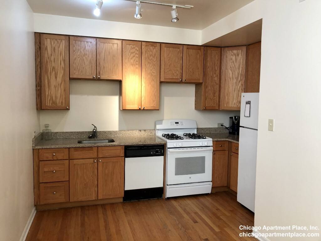 Apartment for rent at 3257 N Sheffield Ave #205, Chicago, IL 60657