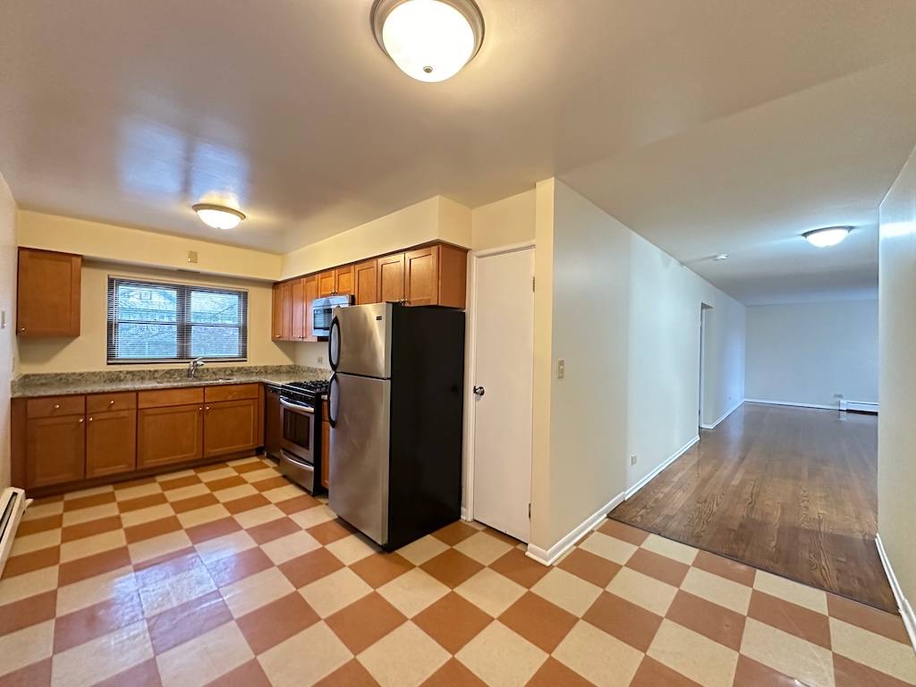 Apartment for rent at 1644 Sherwin #C4, Chicago, IL 60626