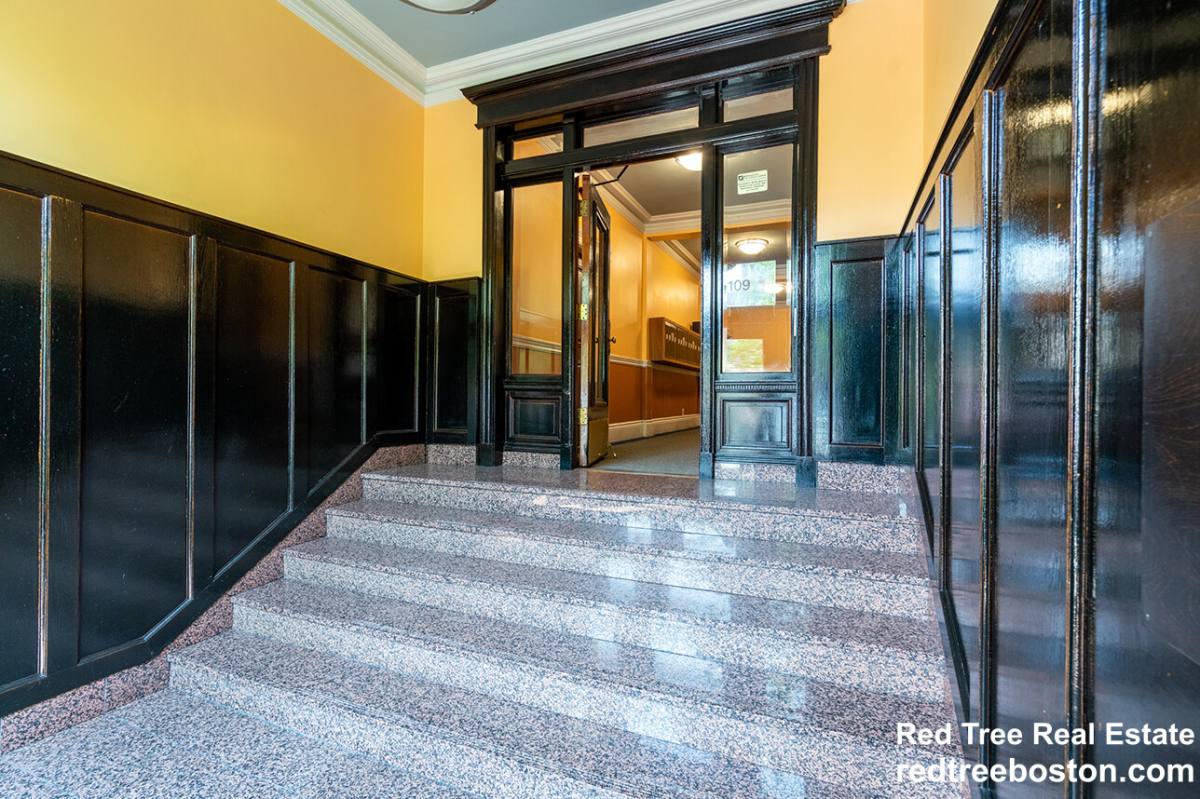 Apartment for rent at 107 Queensberry St #12A, Boston, MA 02215