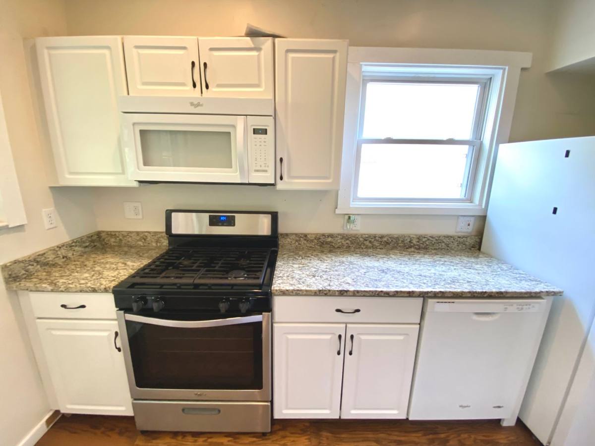 House for rent at 1518 Orangewood Ave, Pittsburgh, PA 15216