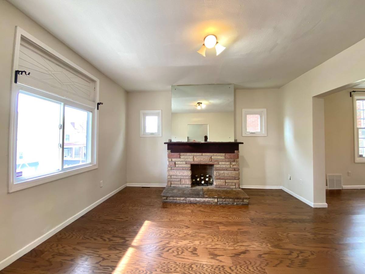 House for rent at 1518 Orangewood Ave, Pittsburgh, PA 15216