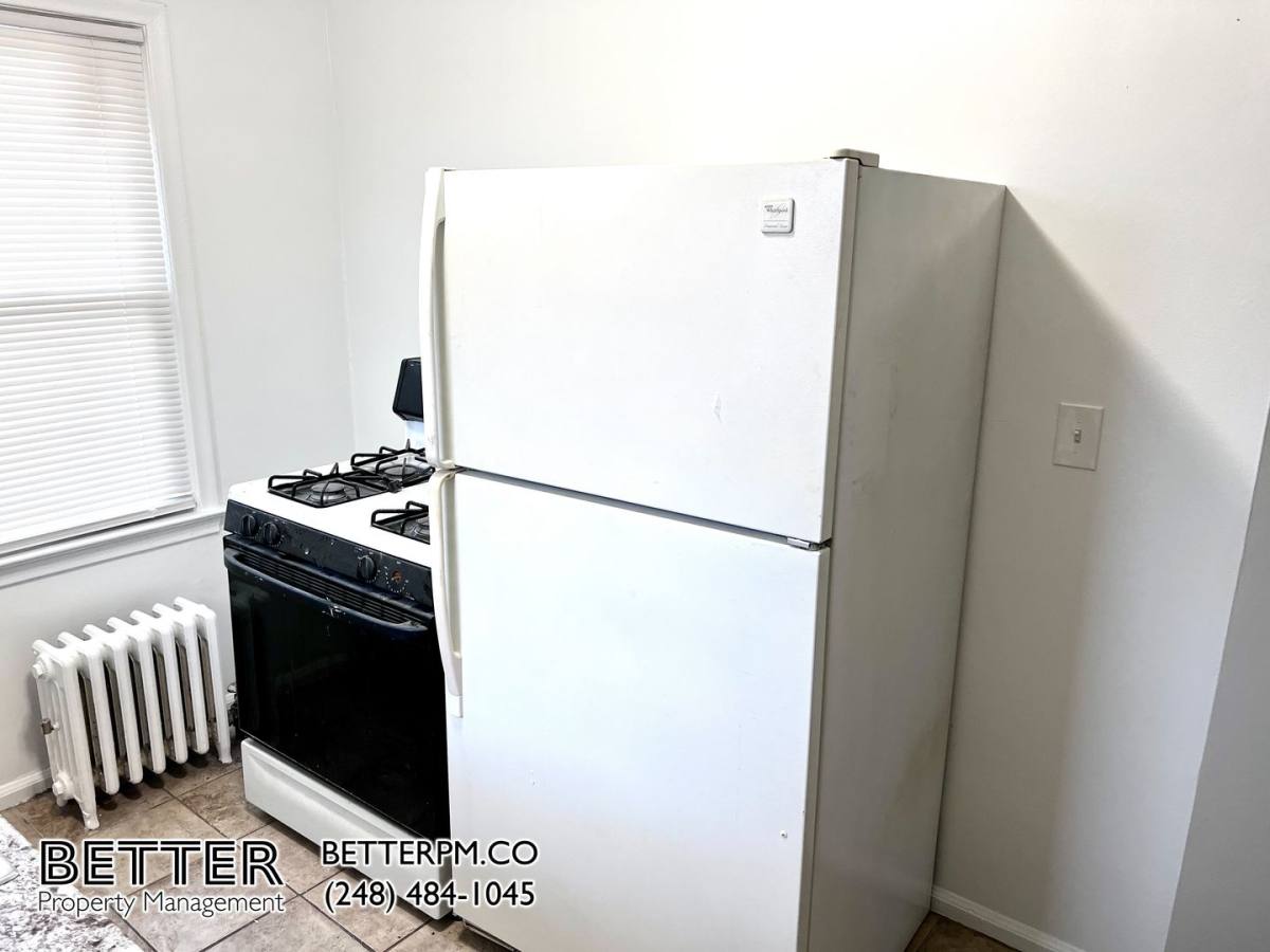 Apartment for rent at 17107 Palmer St, Melvindale, MI 48122