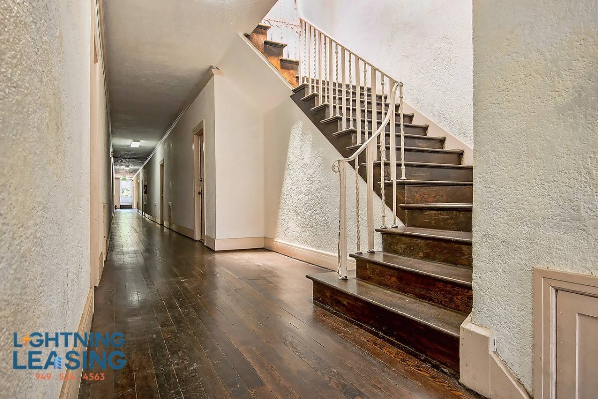 Apartment for rent at 416 1 2 S Westlake Ave #109A, Los Angeles, CA 90057