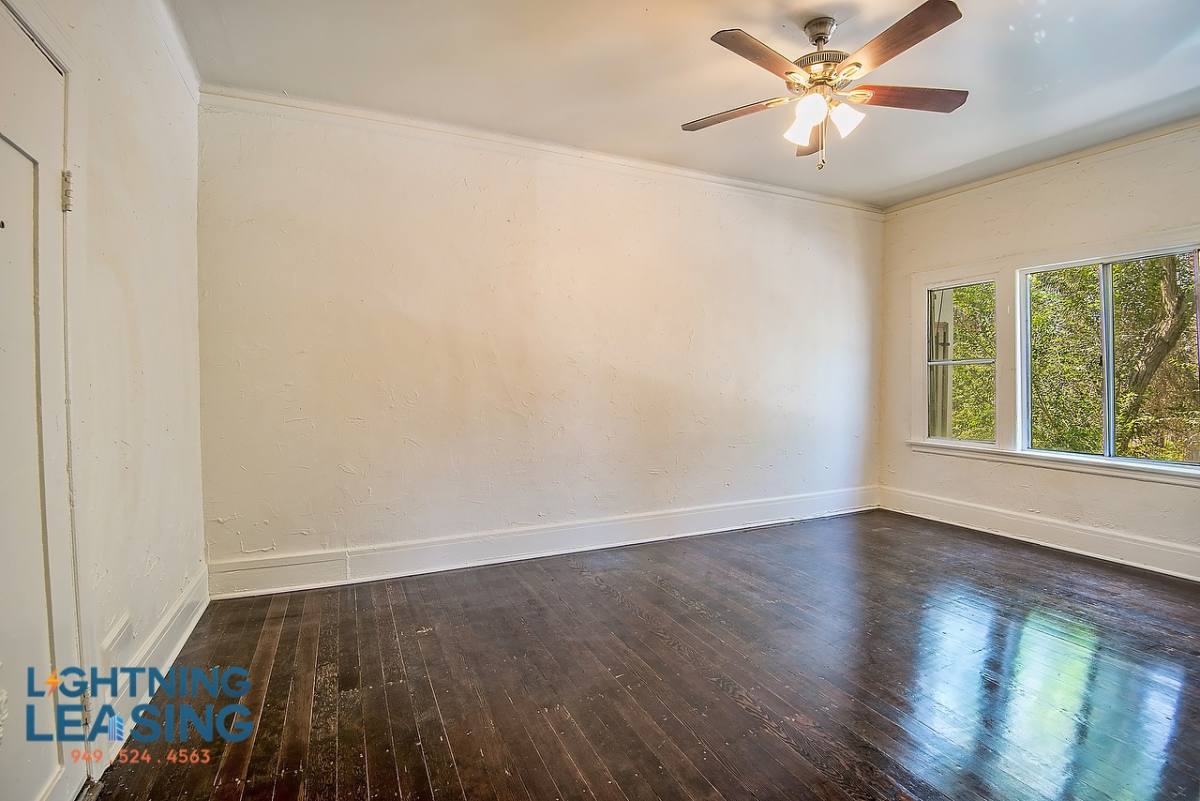Apartment for rent at 416 1 2 S Westlake Ave #109A, Los Angeles, CA 90057