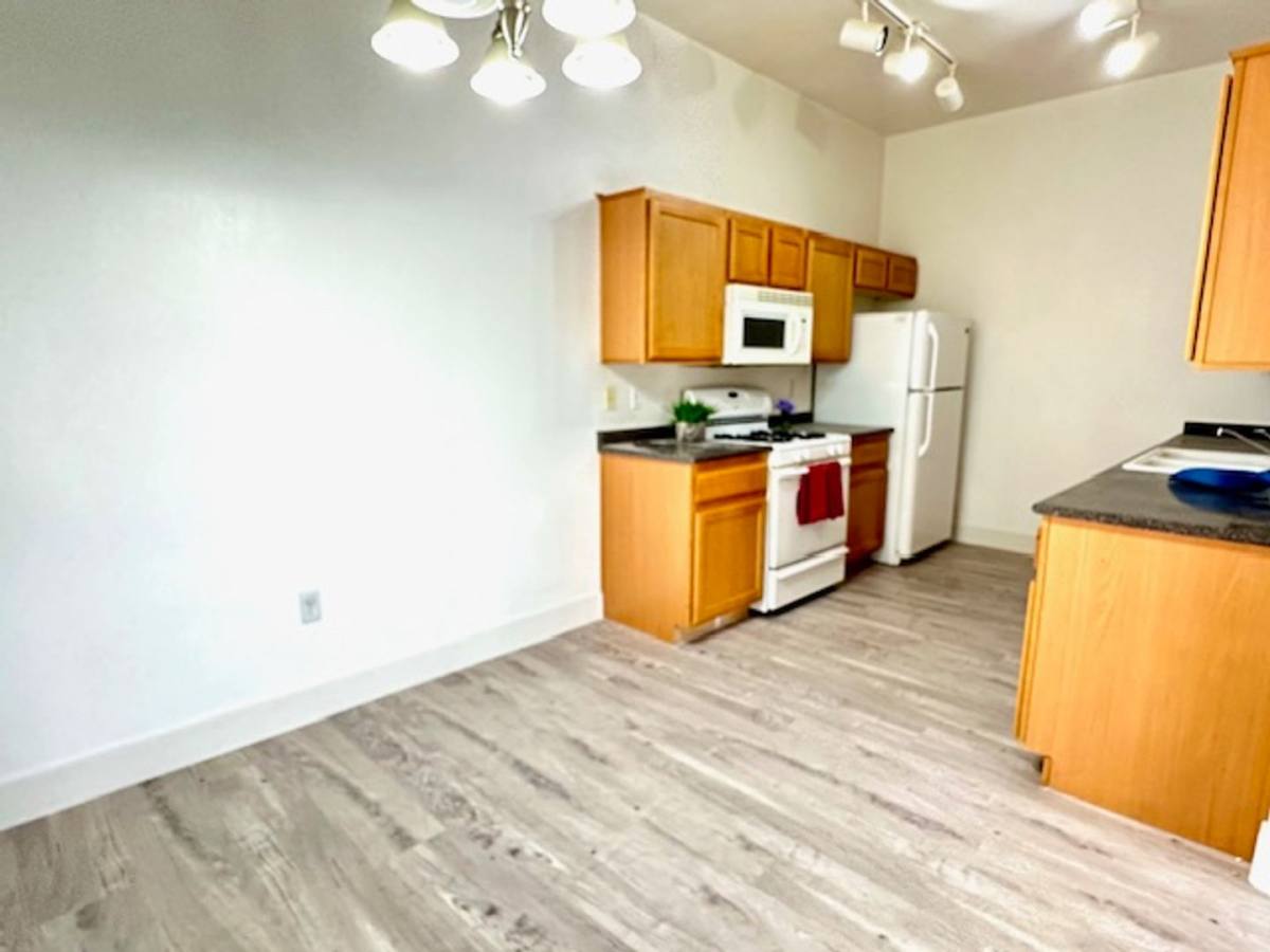 Apartment for rent at 8985 S Durango Dr, Las Vegas, NV 89113