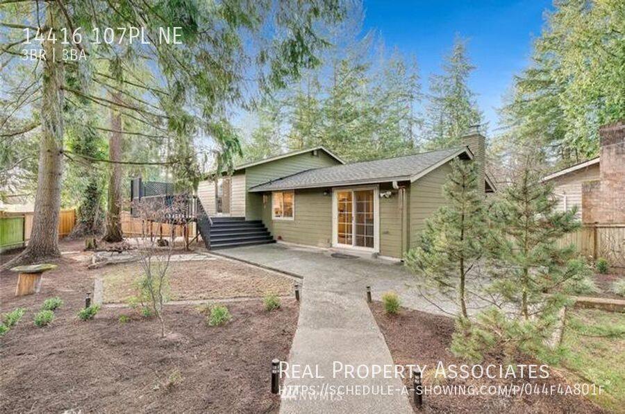 House for rent at 14416 107PL NE, Kirkland, WA 98034