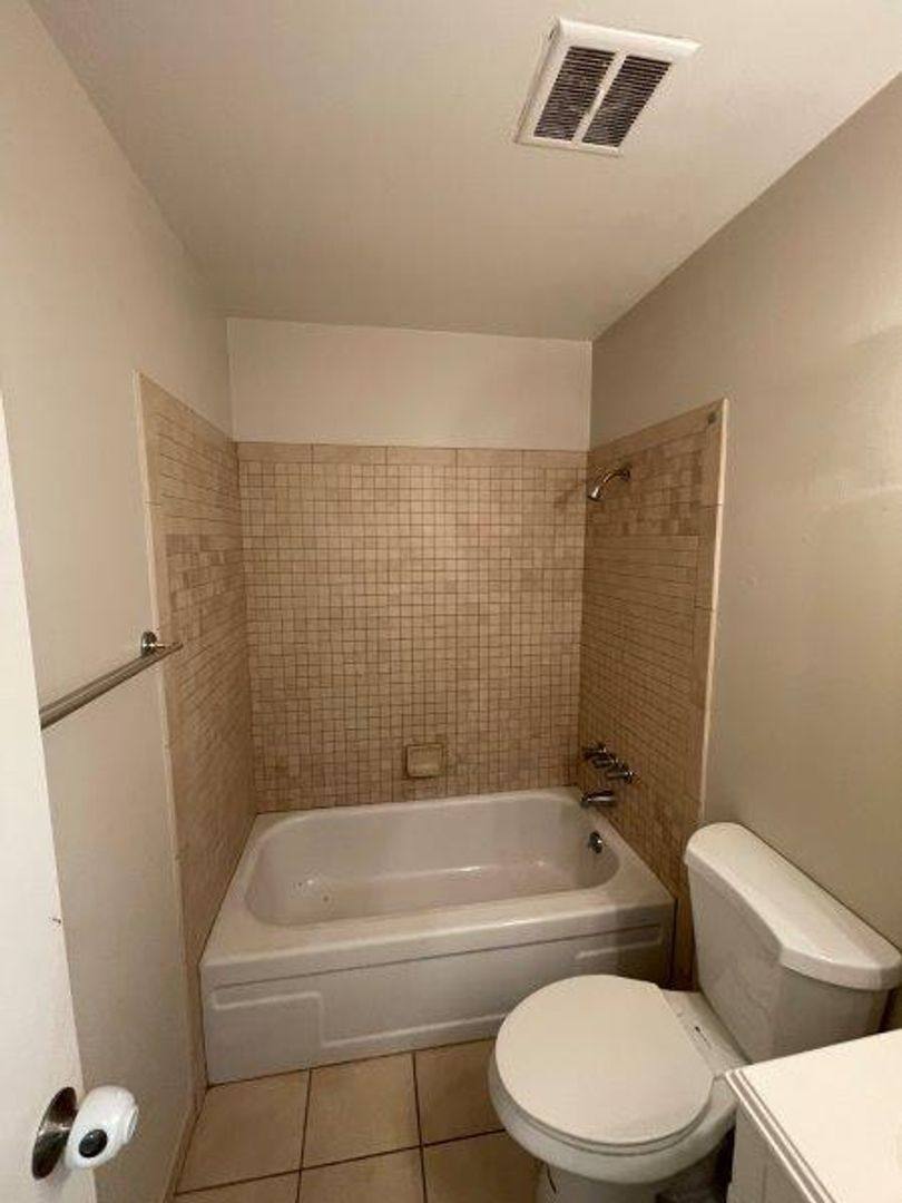 Condo for rent at 9508 Emerald Park Dr, Elk Grove, CA 95624
