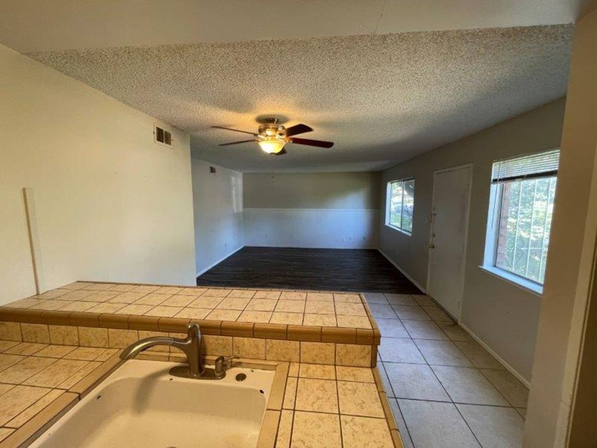 Condo for rent at 9508 Emerald Park Dr, Elk Grove, CA 95624