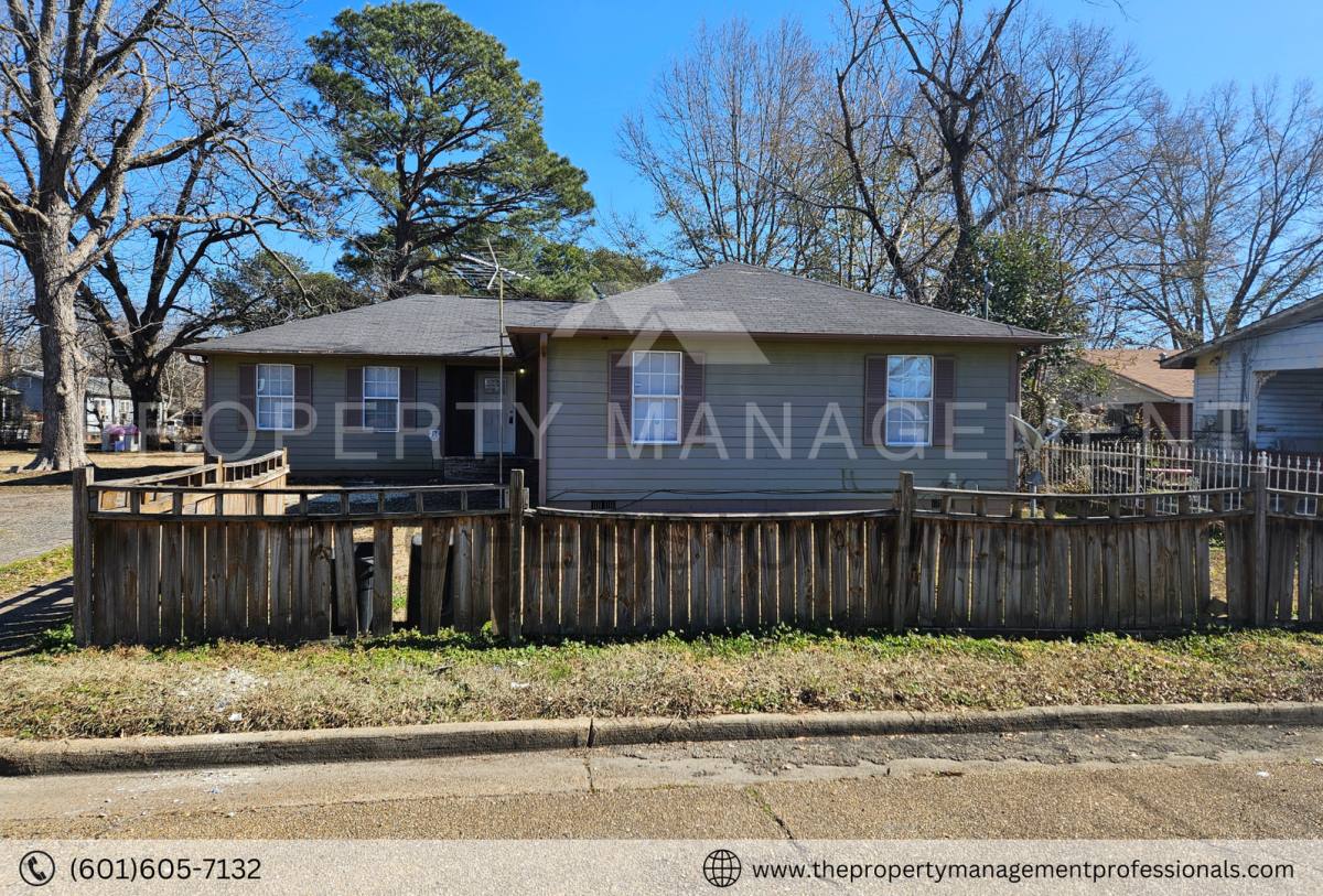 House for rent at 2814 Smith Robinson St, Jackson, MS 39213