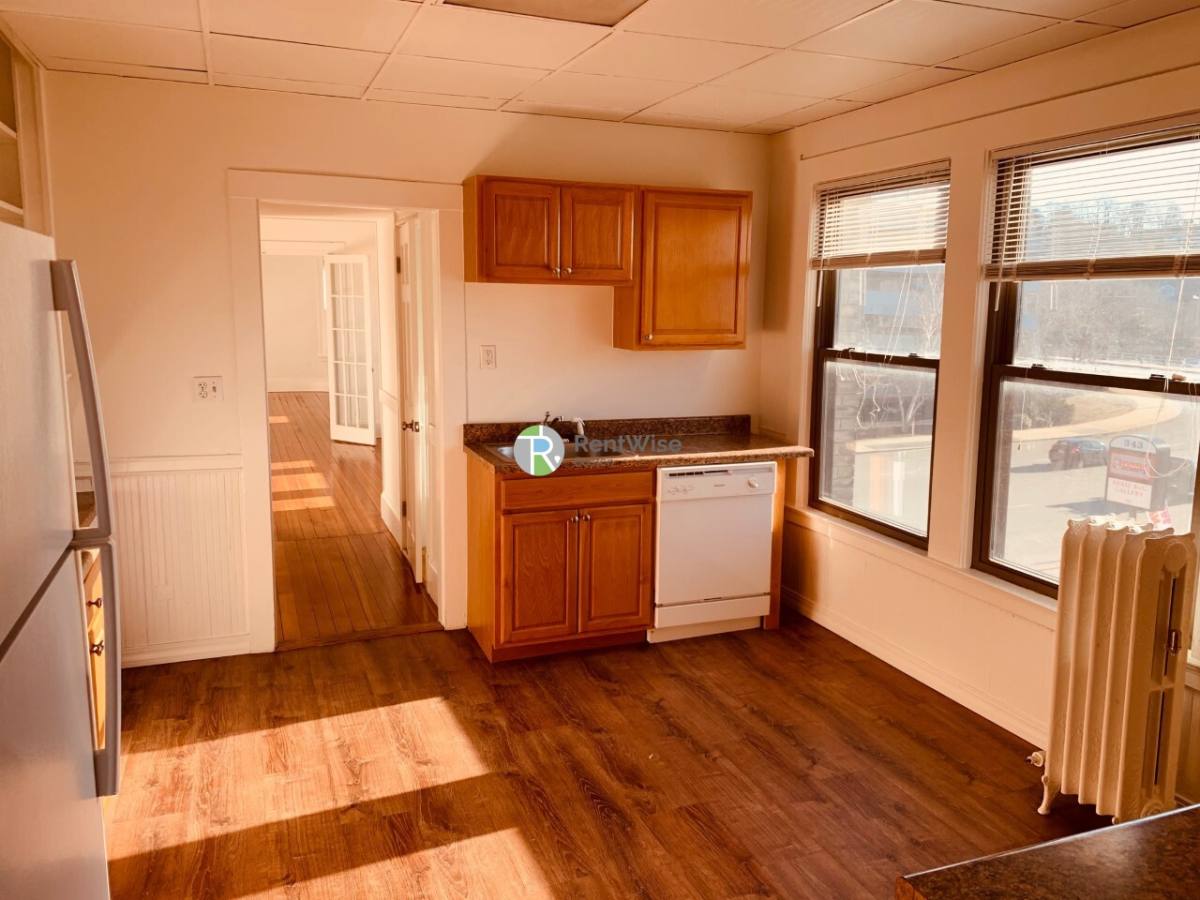 Apartment for rent at 337 Washington St #5, Newton Center, MA 02459