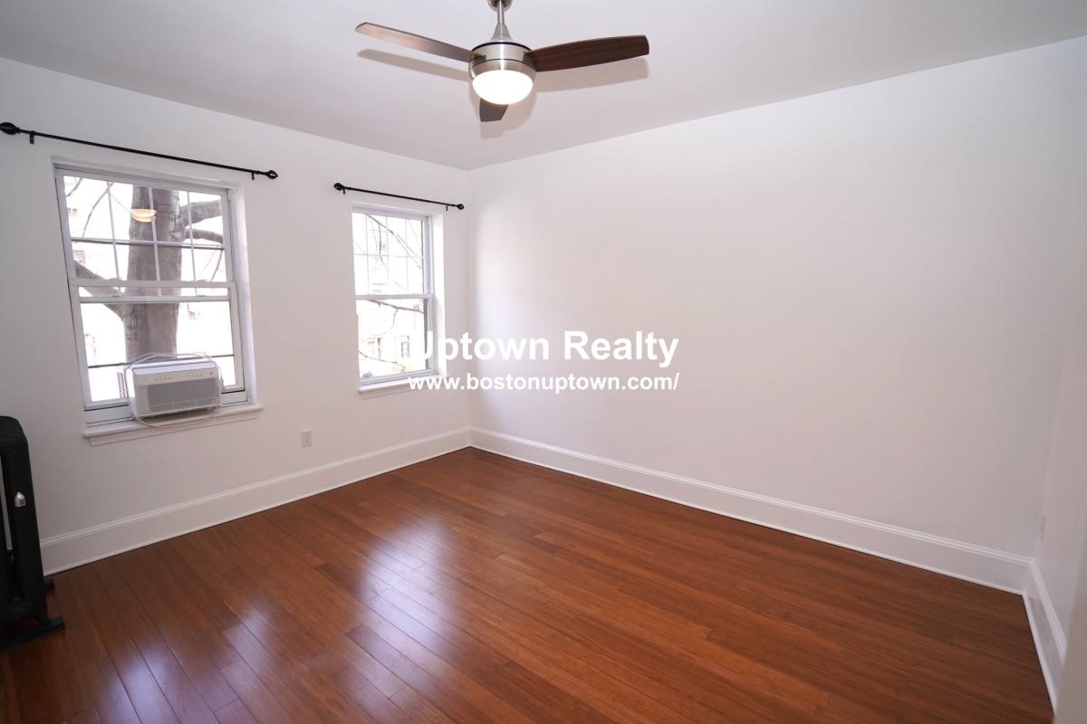 Apartment for rent at 72 Strathmore #1, Brighton, MA 02135