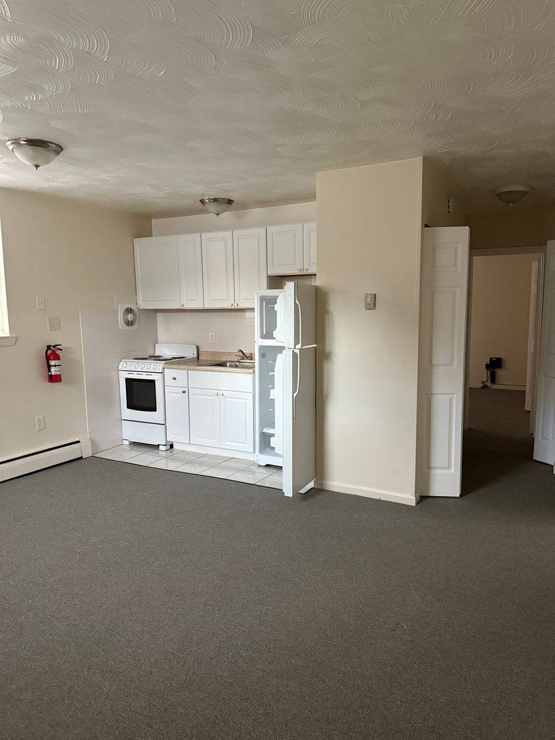 Apartment for rent at 60 Elm St, Morristown, NJ 07960