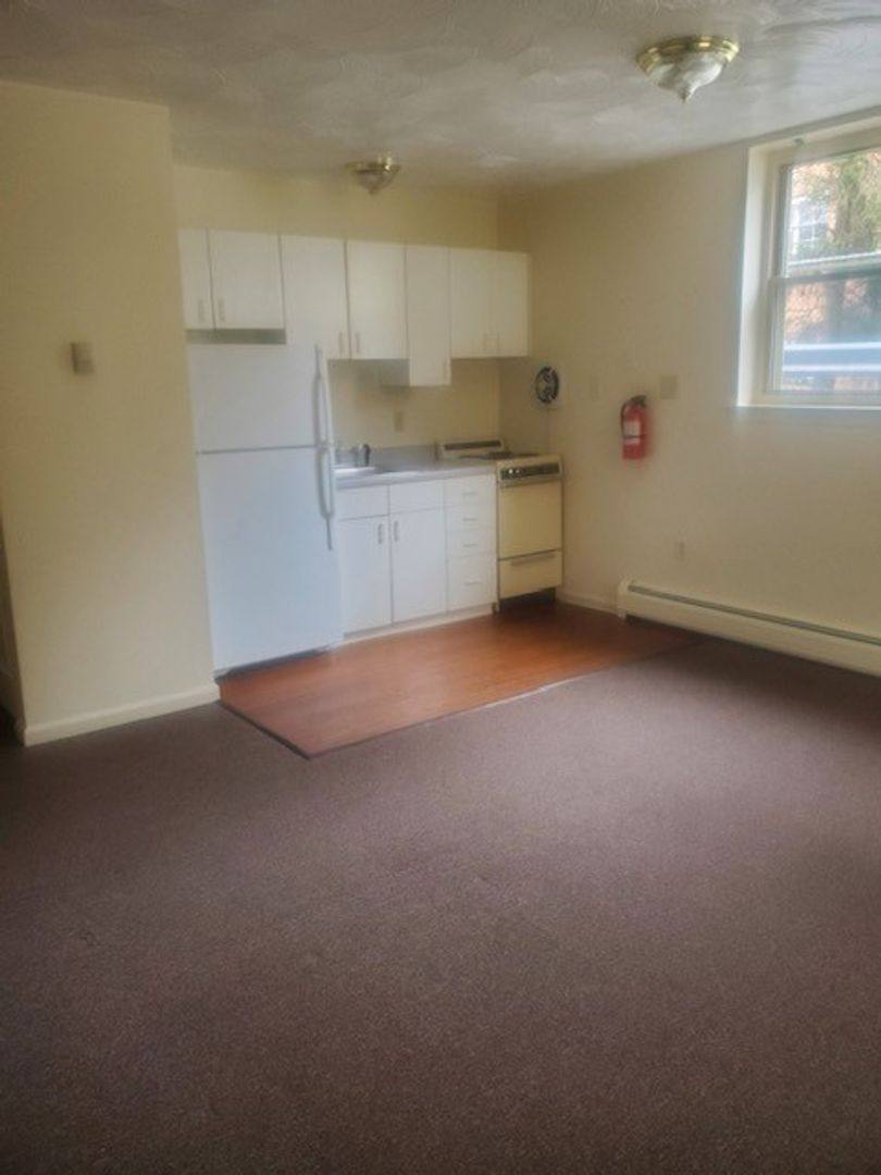 Apartment for rent at 60 Elm St, Morristown, NJ 07960