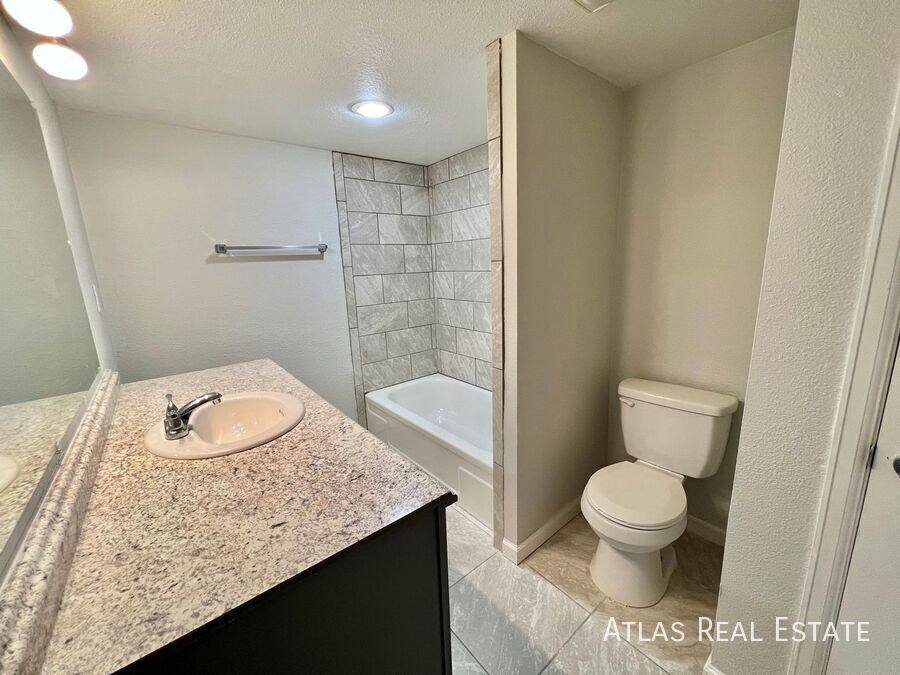 Apartment for rent at 1016 Magnolia St #A, Colorado Springs, CO 80907