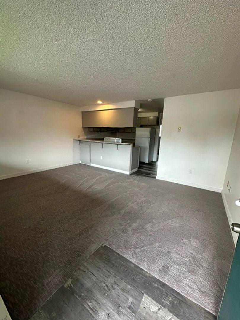 Apartment for rent at 4500 Cannon Ave, Klamath Falls, OR 97603