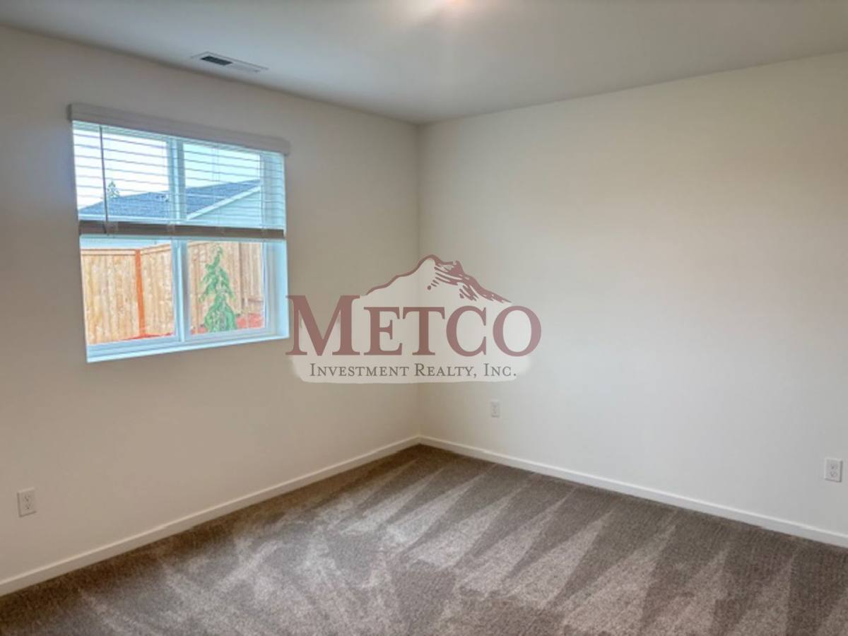 House for rent at 25229 Todd Way, Veneta, OR 97487