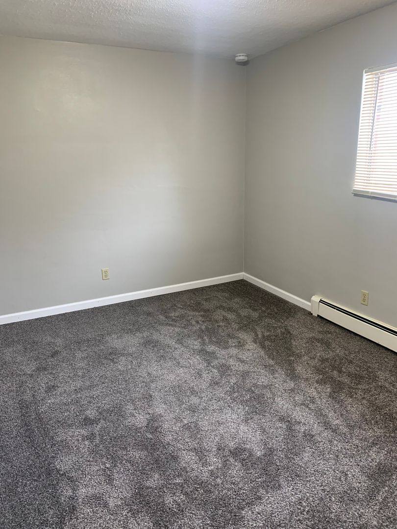 Apartment for rent at 118 E Phillip Ave, Norfolk, NE 68701