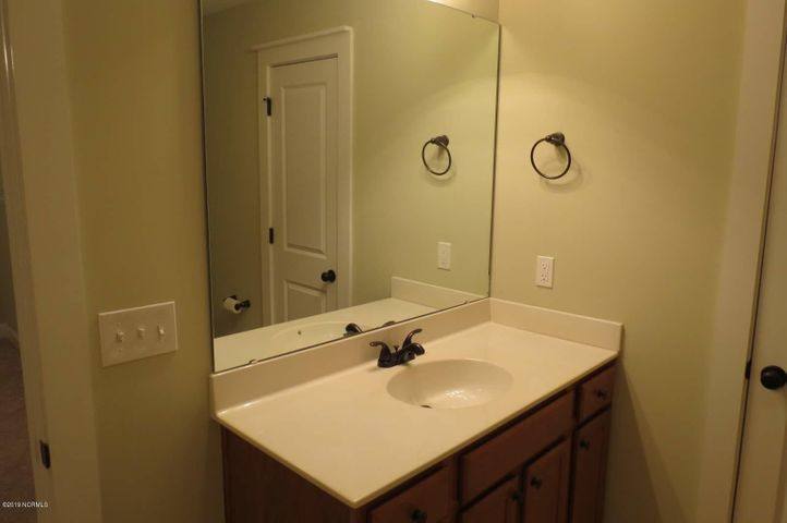 Townhouse for rent at 1805 Fox Den Way #5, Greenville, NC 27858