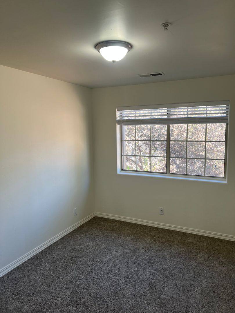 Townhouse for rent at 4310 Wild Elk Trail, Flagstaff, AZ 86004