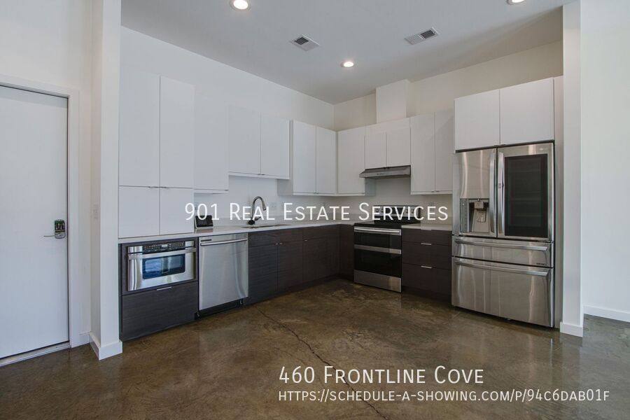 Townhouse for rent at 460 Frontline Cove, Memphis, TN 38103