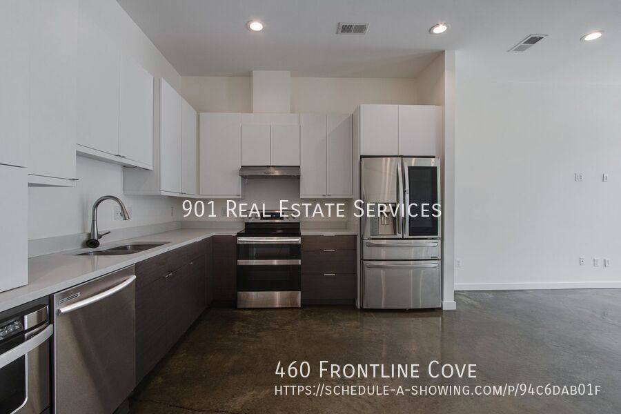 Townhouse for rent at 460 Frontline Cove, Memphis, TN 38103