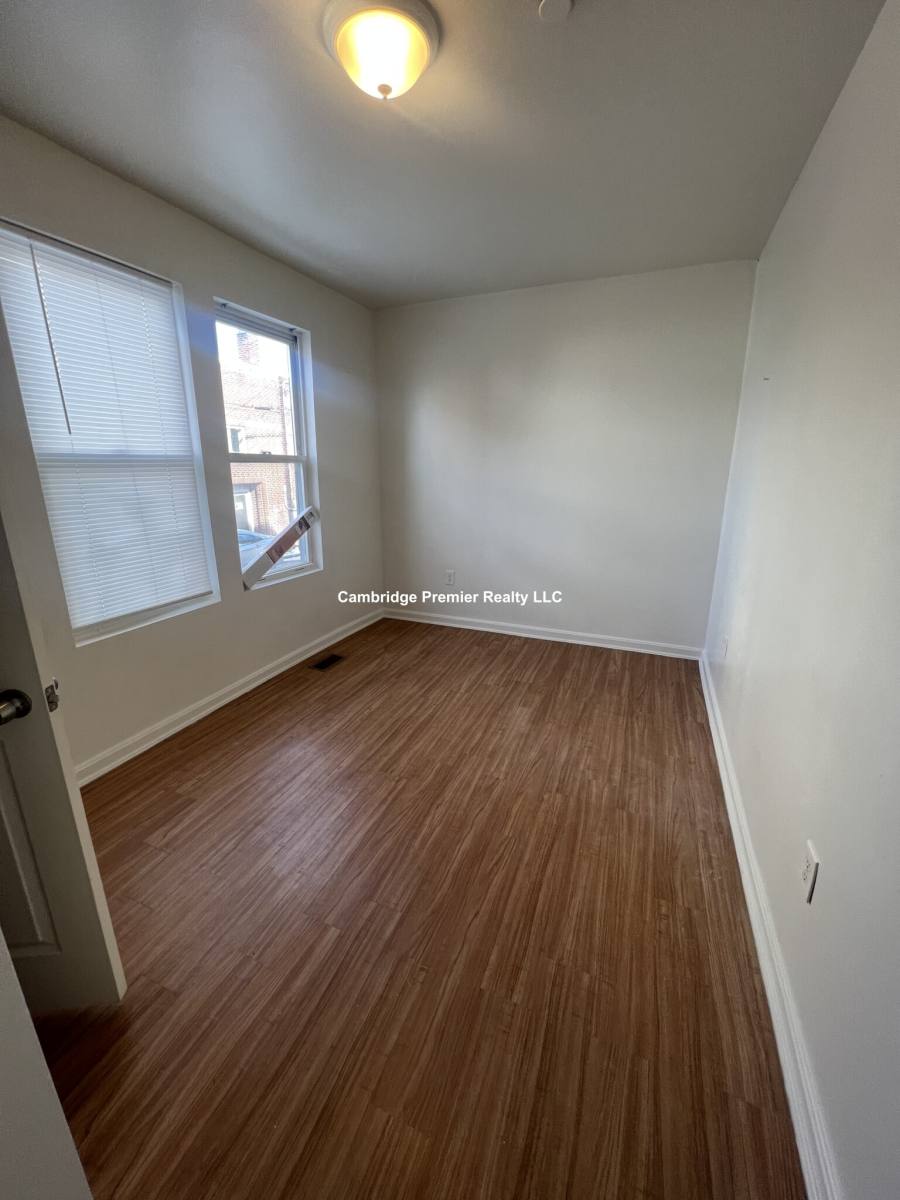 Apartment for rent at 14 Union St #1, Lowell, MA 01852