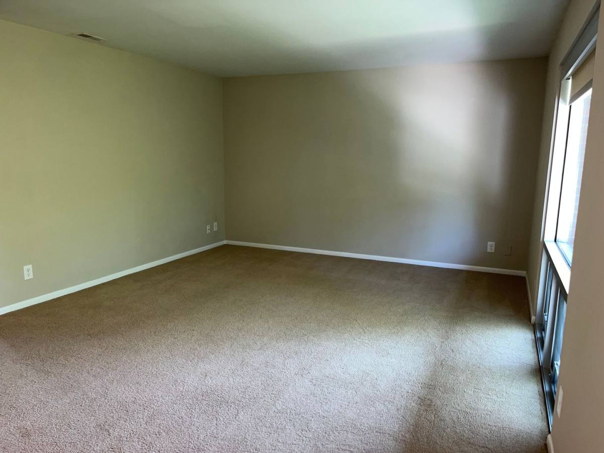 Apartment for rent at 1155 Edgehill Rd, Columbus, OH 43212