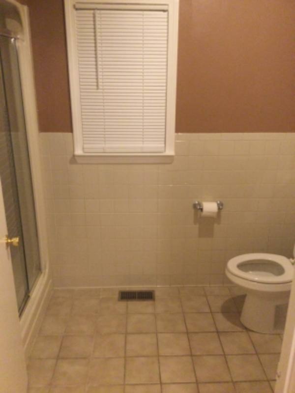 Apartment for rent at 1051 S Ave, Stratford, CT 06615