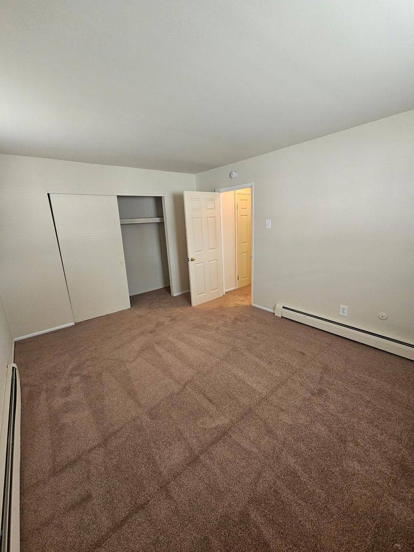 Apartment for rent at 227 Chester Pike, Norwood, PA 19074