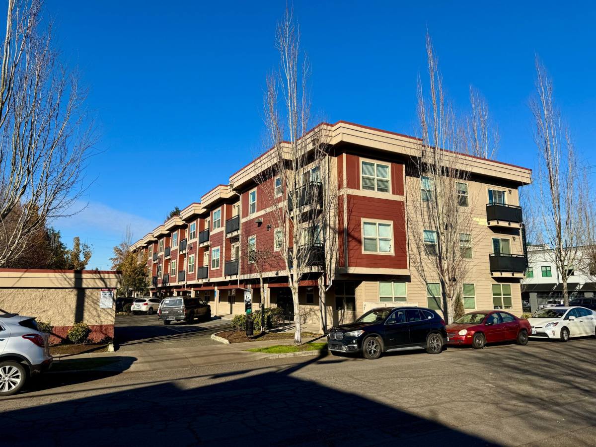 Apartment for rent at 9000 N Ivanhoe St, Portland, OR 97203