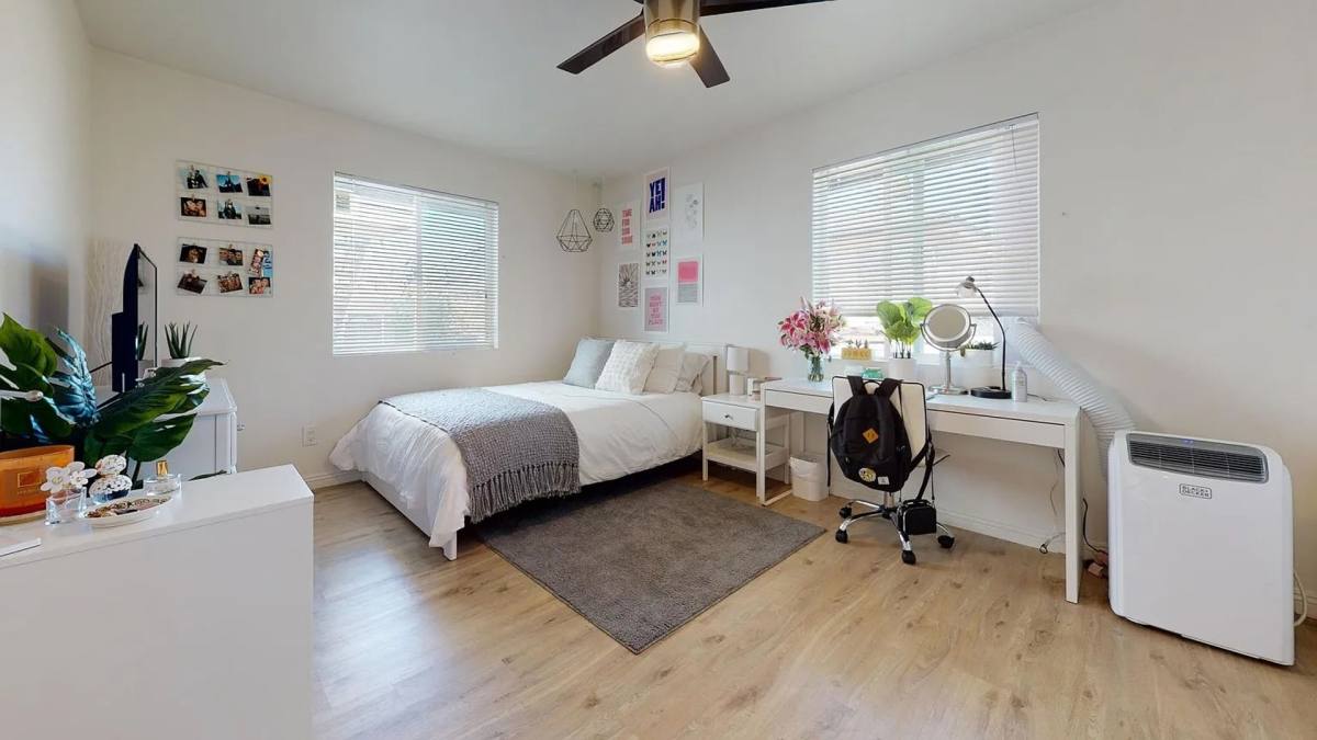 House for rent at 6180-6182 Mary Lane Dr, San Diego, CA 92115