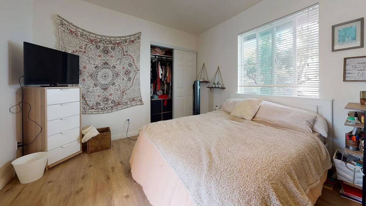 House for rent at 6180-6182 Mary Lane Dr, San Diego, CA 92115