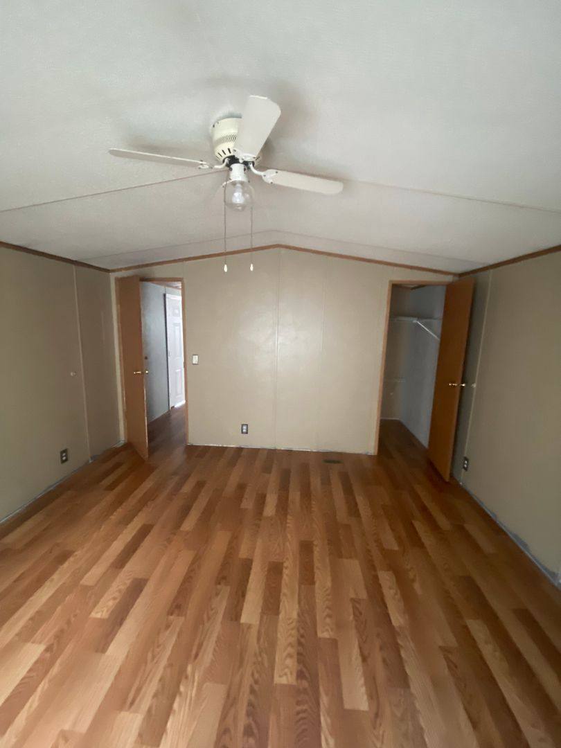 House for rent at 1237-G Longbranch Rd, Grover, NC 28073