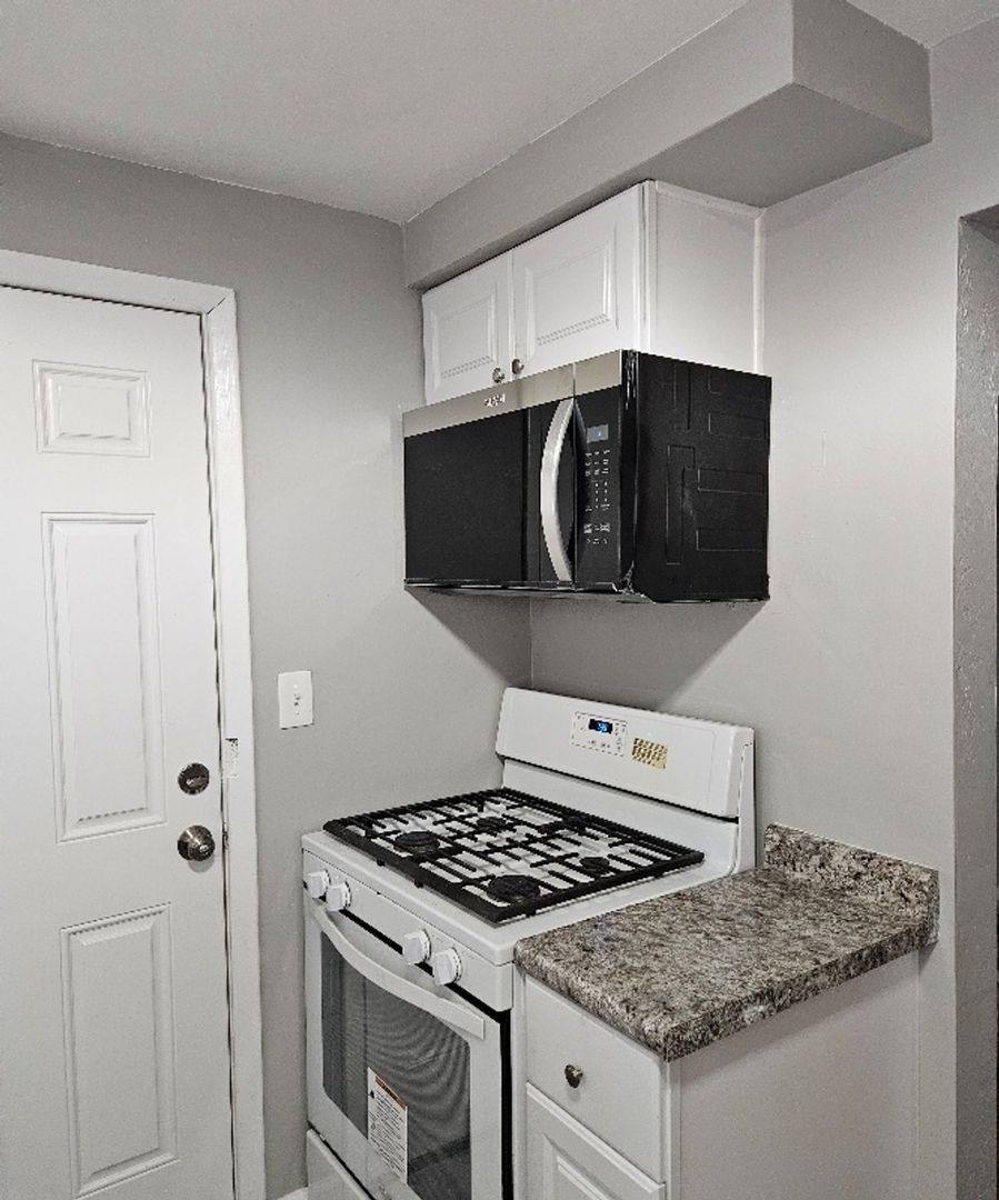 Townhouse for rent at 2273 Pauline Ave, Pittsburgh, PA 15216