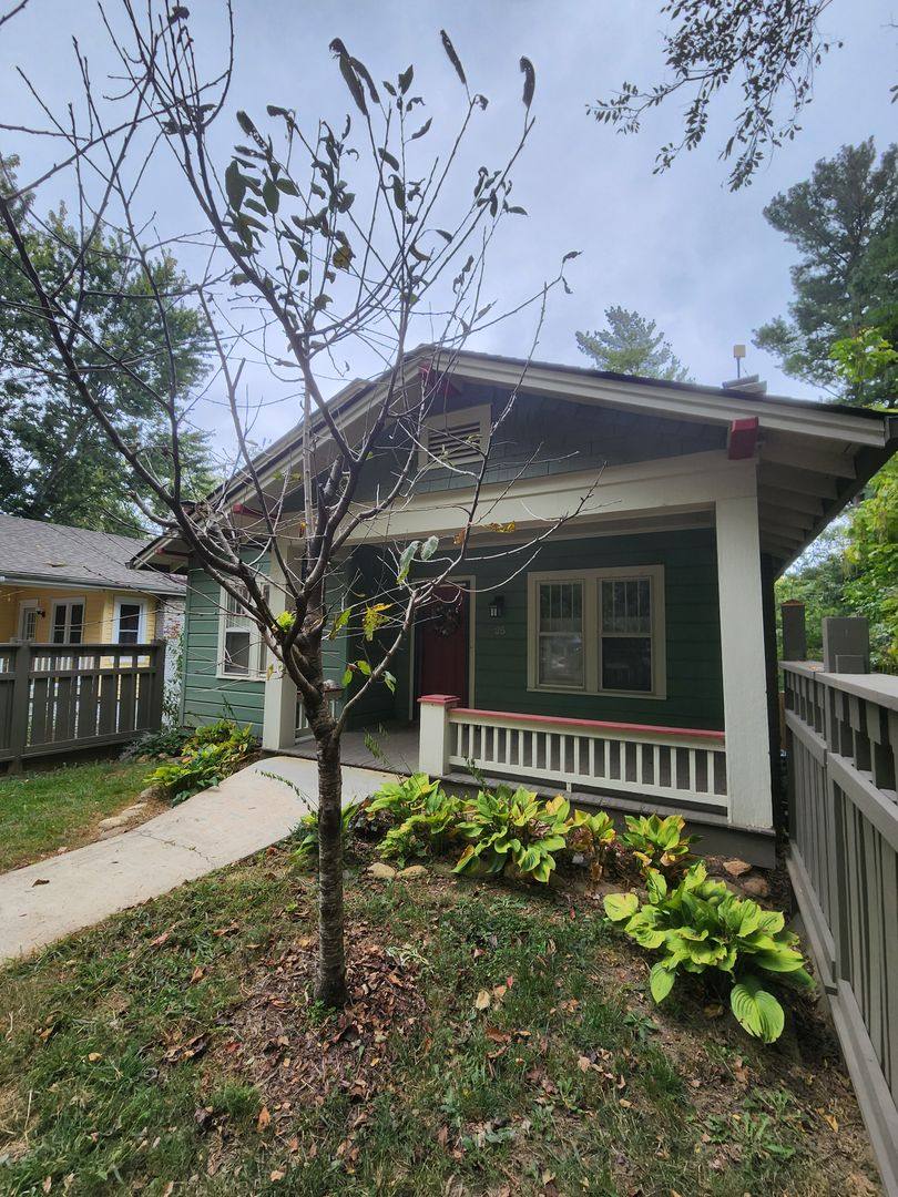 House for rent at 25 Parkman Place, Asheville, NC 28806