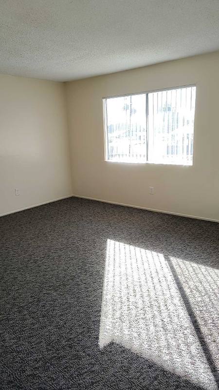 Apartment for rent at 1015 L St, Bakersfield, CA 93304