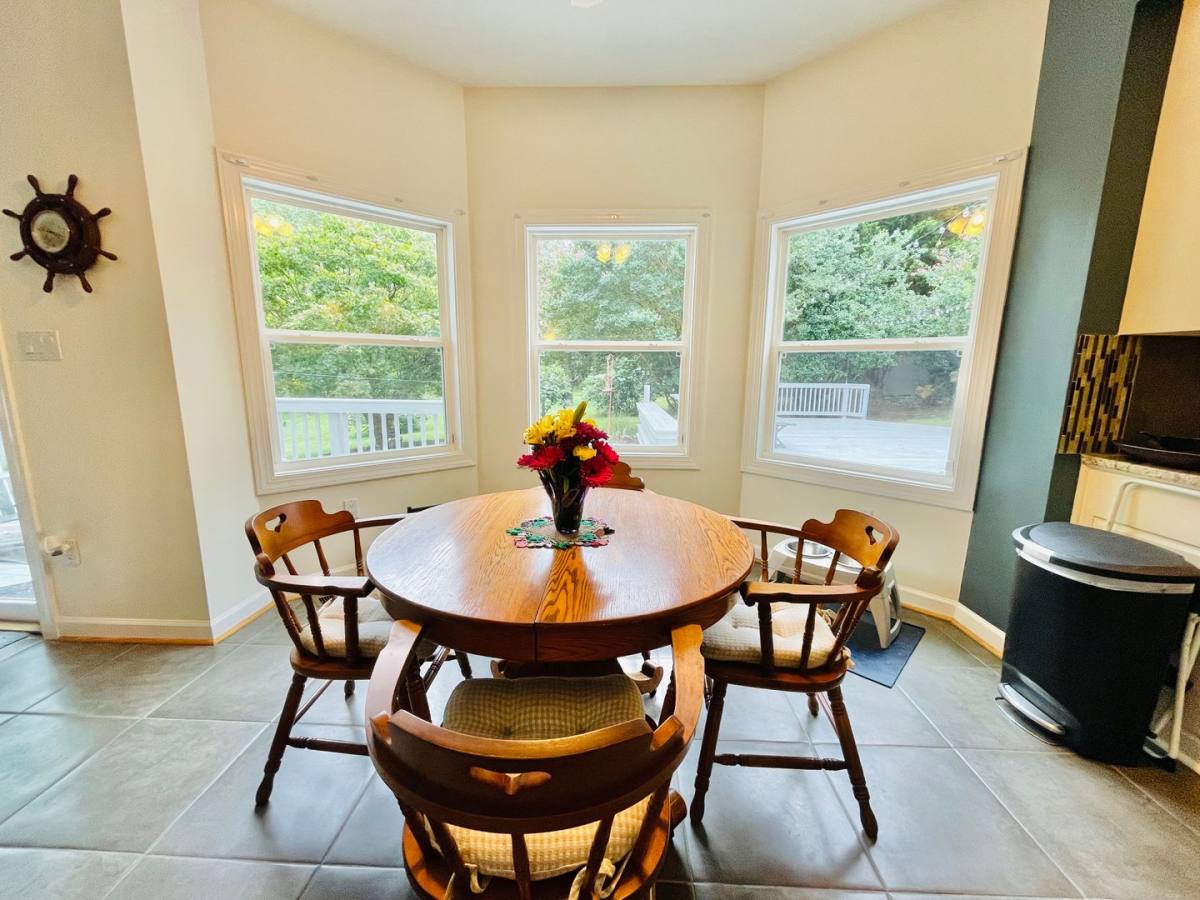 House for rent at 1474 Freeman Dr, Amissville, VA 20106