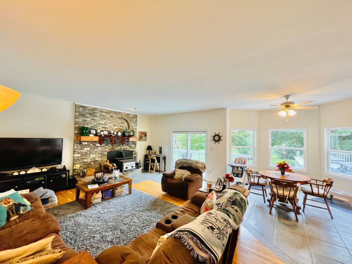 House for rent at 1474 Freeman Dr, Amissville, VA 20106