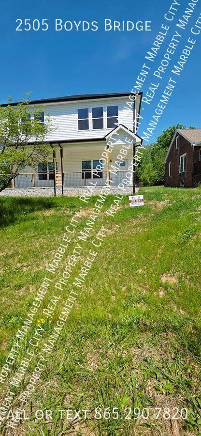 House for rent at 2505 Boyds Bridge, Knoxville, TN 37914