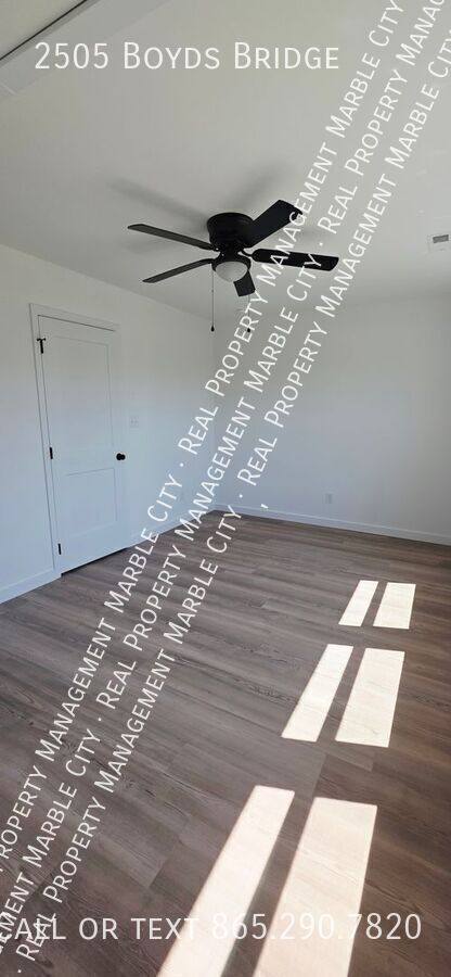 House for rent at 2505 Boyds Bridge, Knoxville, TN 37914