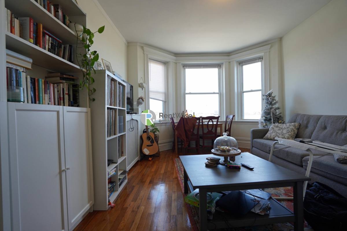 Apartment for rent at 1298 Commonwealth Ave #34, Allston, MA 02134