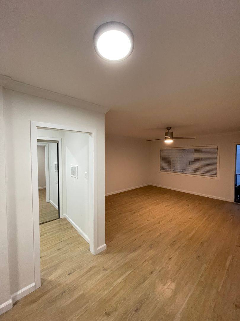 Apartment for rent at 10751 Rose Ave, Los Angeles, CA 90034