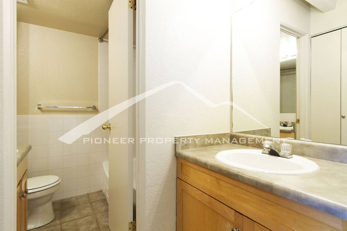 Condo for rent at 200 N Pearl St, Denver, CO 80203