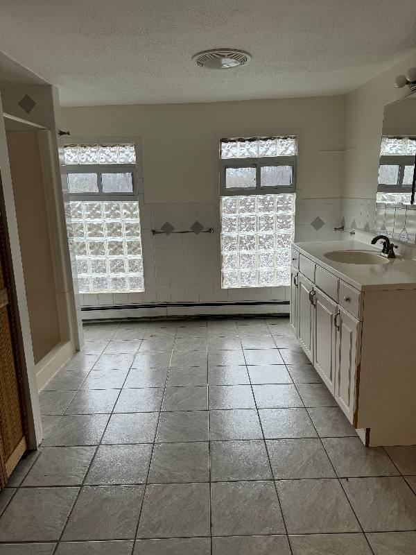Apartment for rent at 160 Concord Stage Rd #3, Weare, NH 03281